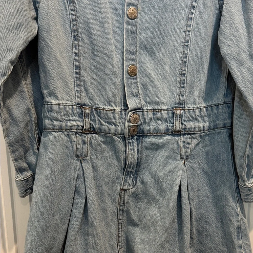Jessica Simpson Light Wash Denim Button-Front Dress